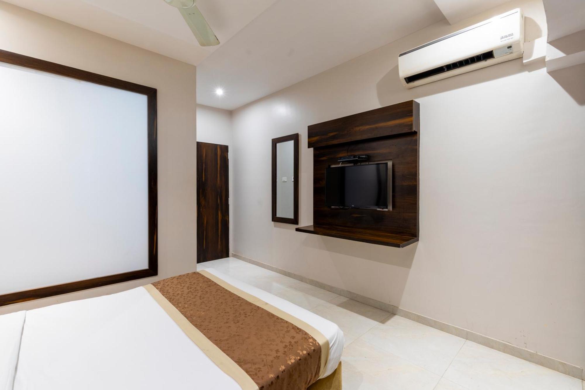 Hotel Embassy Park - Bkc Mumbai Exterior foto