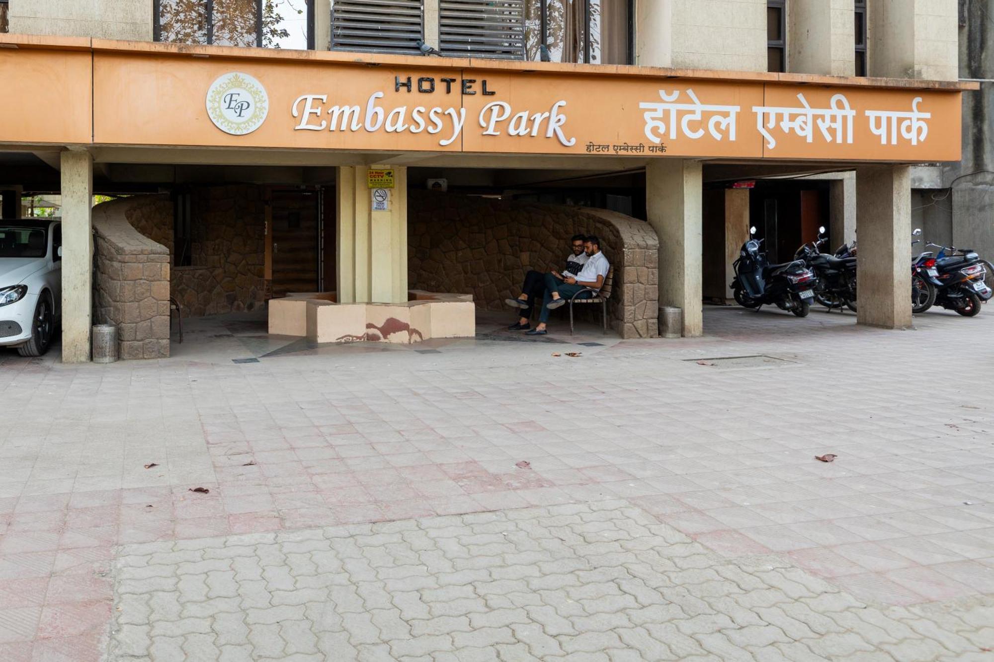 Hotel Embassy Park - Bkc Mumbai Exterior foto